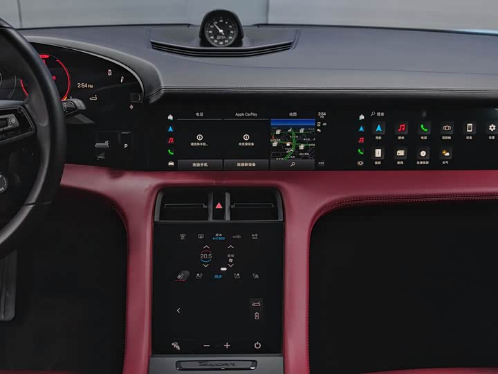 Фото 12 - Porsche Taycan