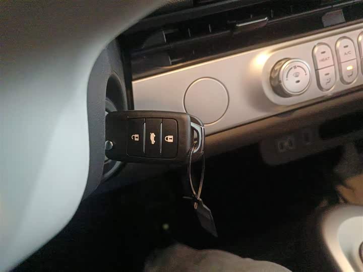 Фото 9 - Changan Qiyuan (Nevo) Lumin