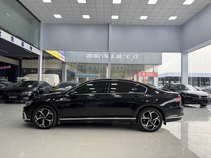 Фото 4 - Volkswagen Magotan