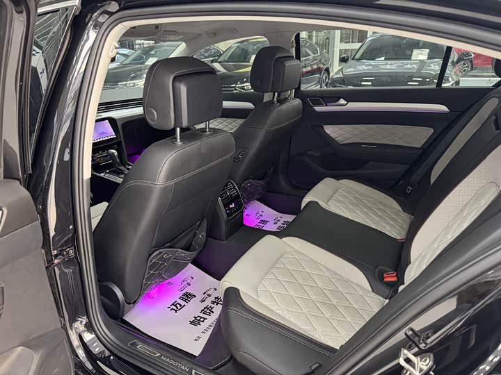 Фото 9 - Volkswagen Magotan