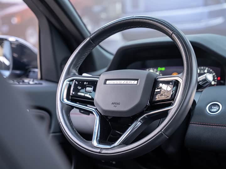 Фото 22 - Land Rover Discovery Sport