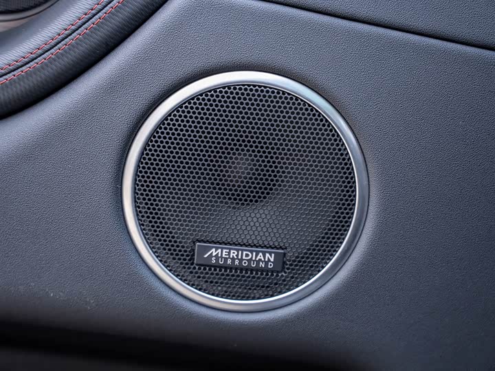 Фото 24 - Land Rover Discovery Sport