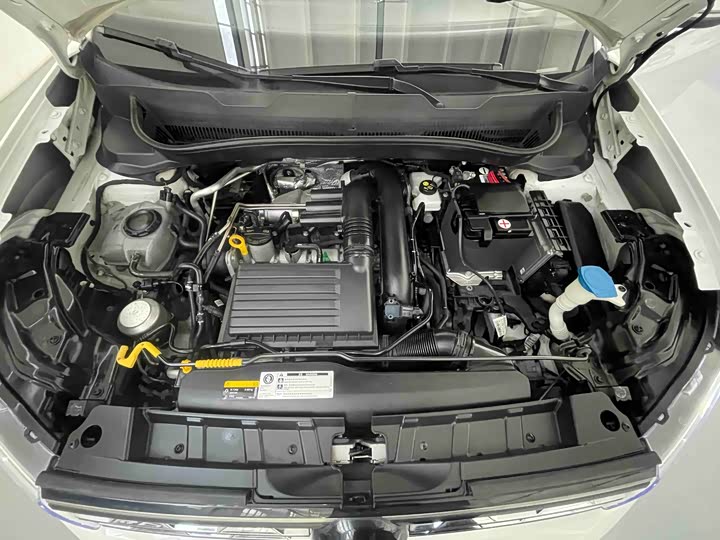 Фото 28 - Volkswagen T-Cross