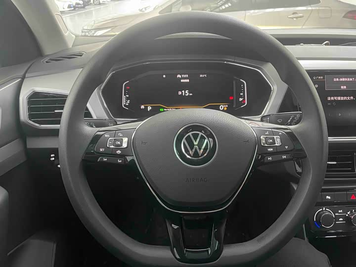 Фото 8 - Volkswagen T-Cross