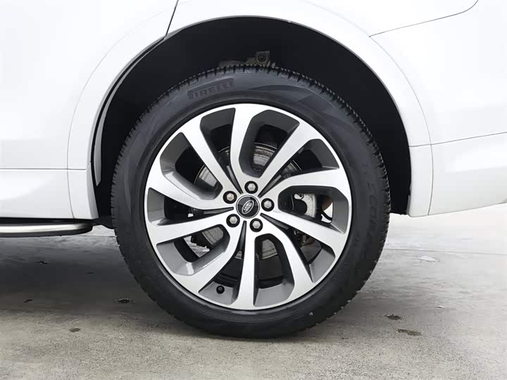 Фото 9 - Land Rover Discovery Sport Hybrid