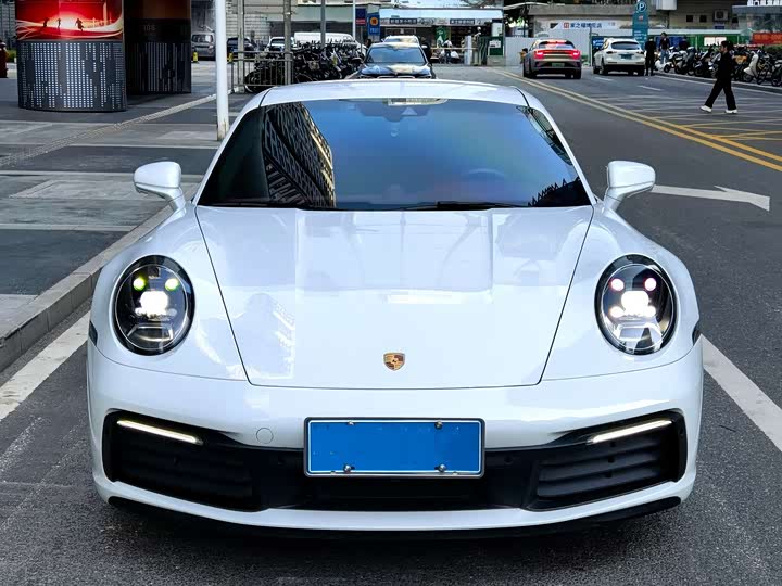 Фото 2 - Porsche 911