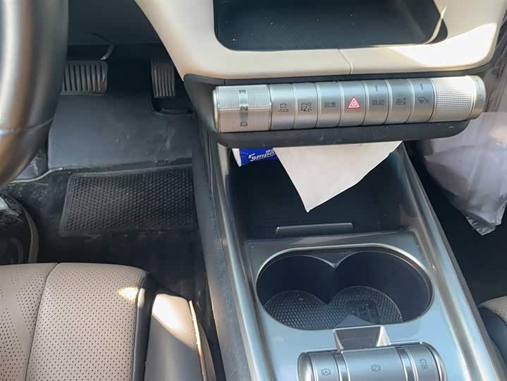 Фото 4 - BYD Dolphin