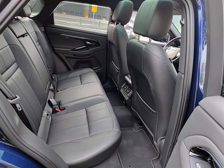 Фото 10 - Land Rover Range Rover Evoque L