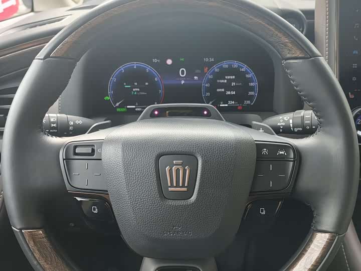 Фото 4 - Toyota Vellfire