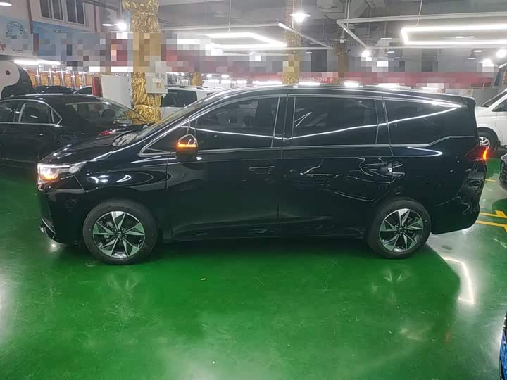 Фото 5 - GAC Trumpchi M6