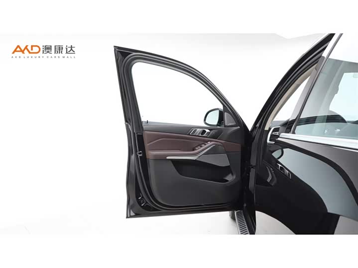 Фото 10 - BMW X5