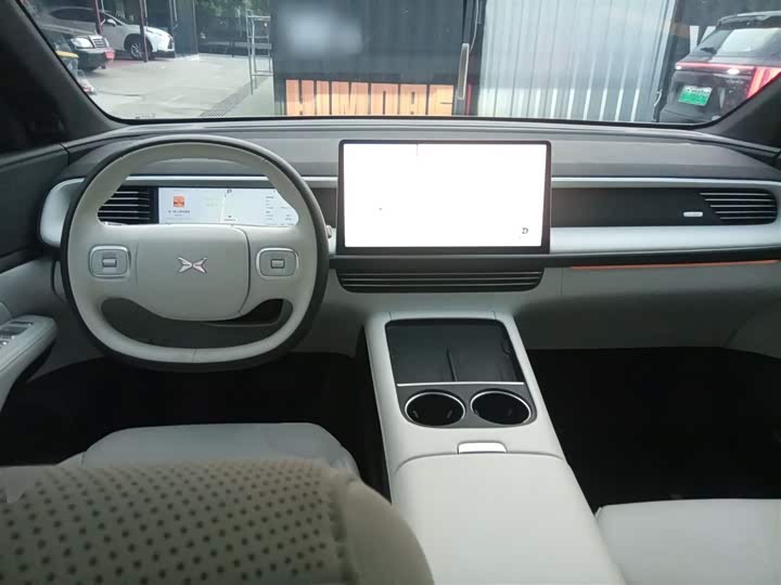 Фото 9 - XPeng G6