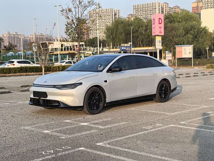 Фото 1 - Leapmotor C01