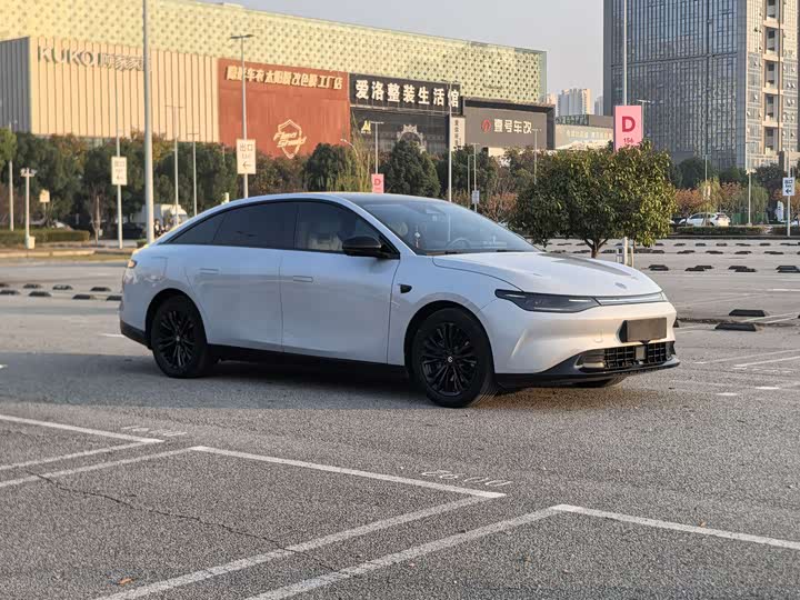 Фото 2 - Leapmotor C01