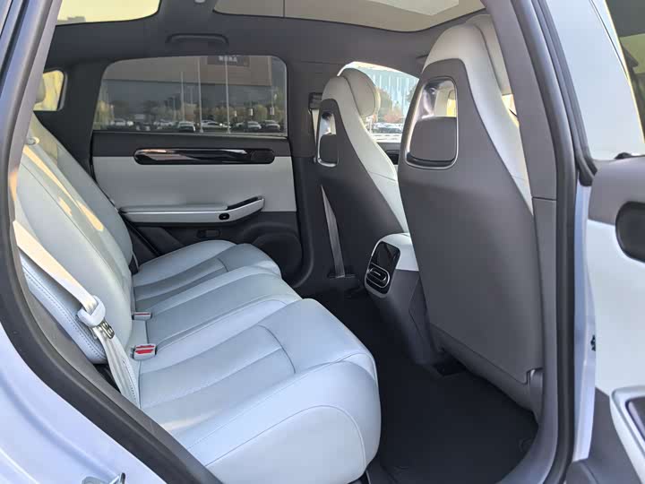 Фото 5 - Leapmotor C01