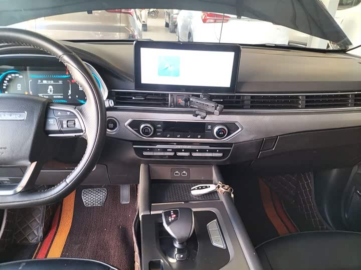 Фото 13 - Jetour X70S