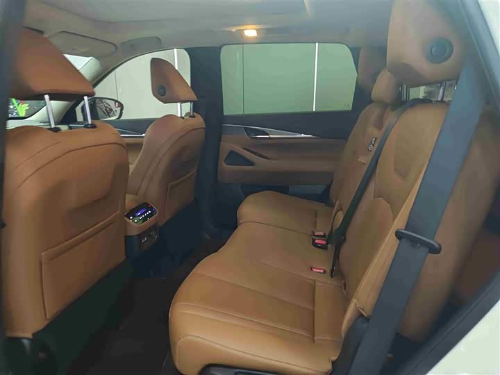 Фото 11 - Infiniti QX60