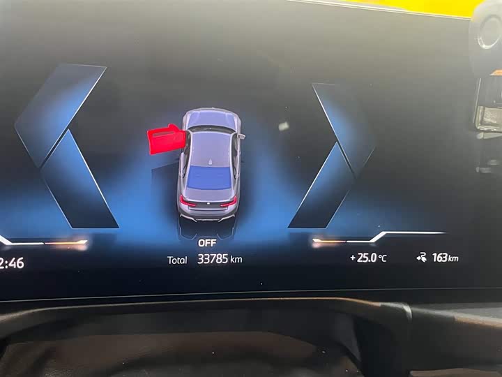 Фото 11 - BMW i3