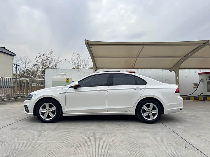 Фото 5 - Volkswagen Lamando L