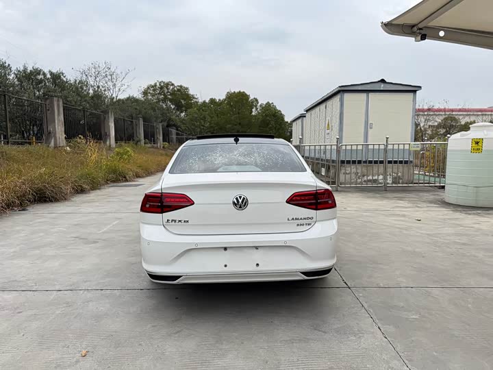 Фото 7 - Volkswagen Lamando L