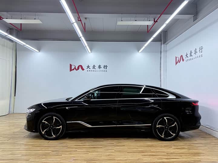 Фото 7 - Voyah Passion