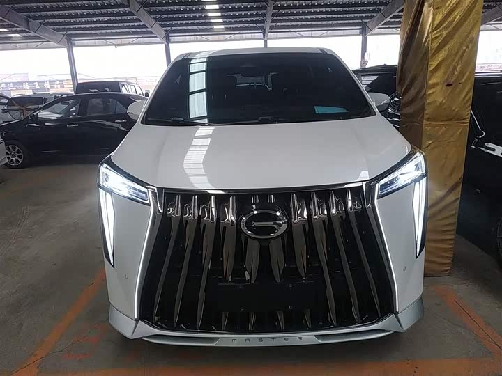 Фото 3 - GAC Trumpchi M8