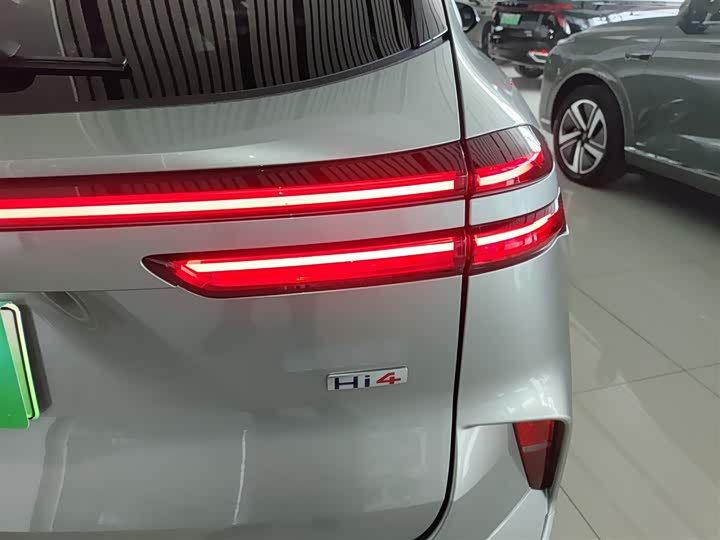 Фото 8 - Wey Mocca Hybrid