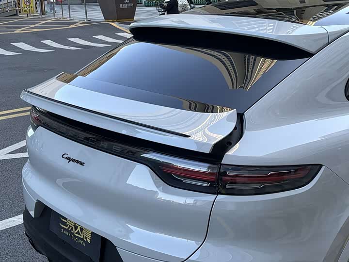 Фото 8 - Porsche Cayenne