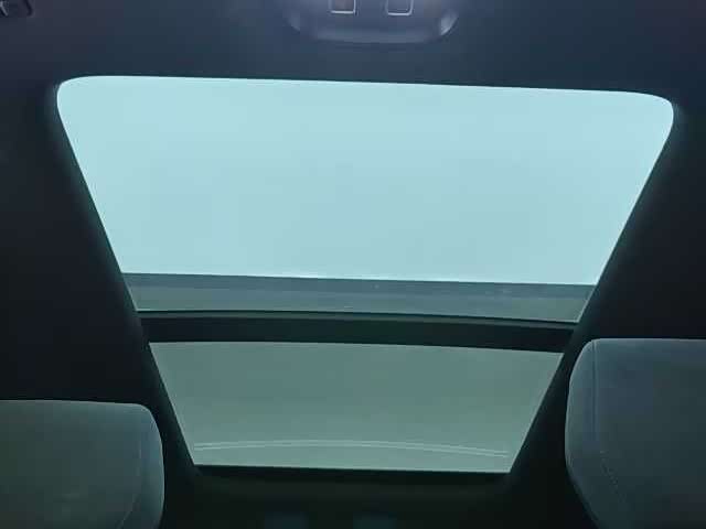 Фото 13 - Changan Deepal G318