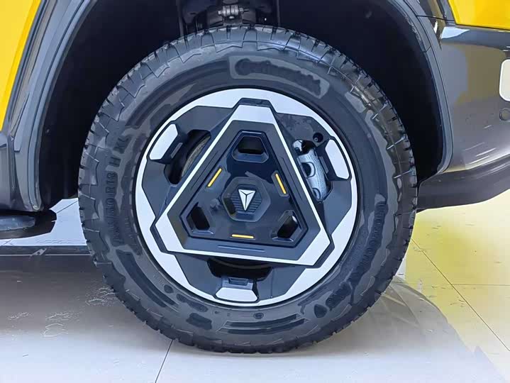 Фото 17 - Changan Deepal G318