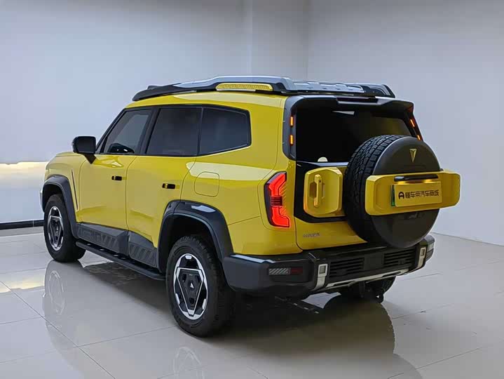 Фото 8 - Changan Deepal G318