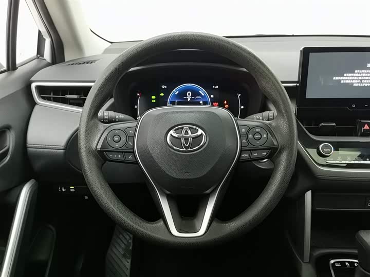 Фото 11 - Toyota Frontlander