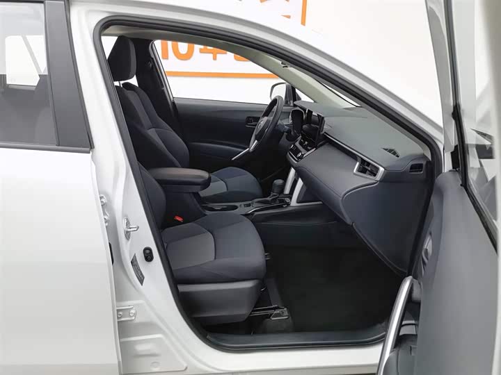 Фото 23 - Toyota Frontlander