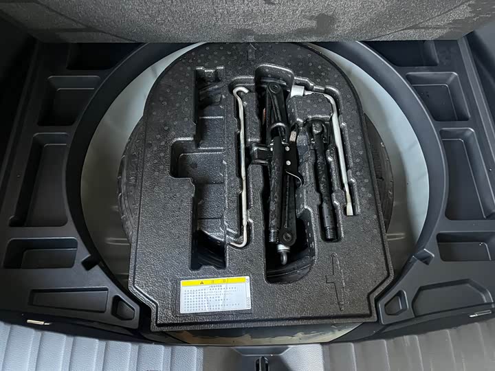 Фото 24 - Toyota Frontlander