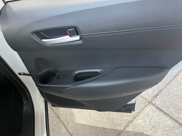 Фото 29 - Toyota Frontlander