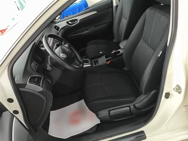 Фото 15 - Nissan Sylphy