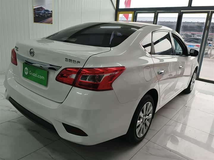 Фото 7 - Nissan Sylphy