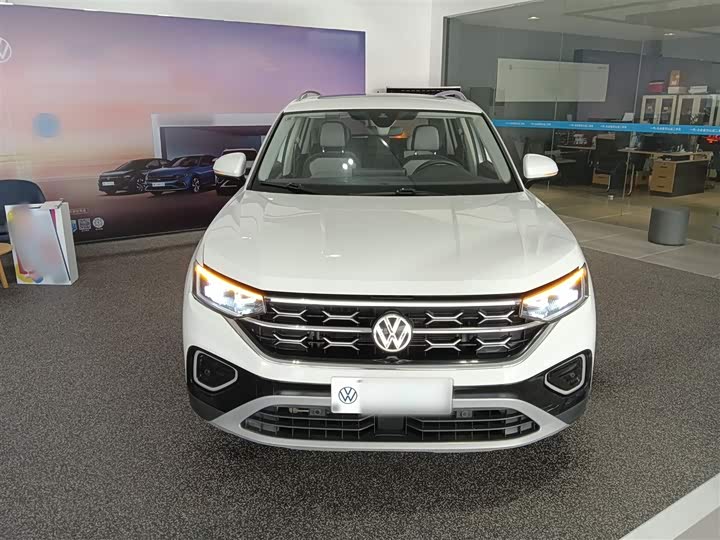 Фото 3 - Volkswagen Tayron