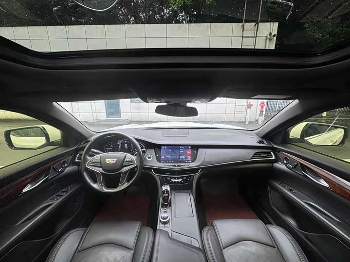 Фото 9 - Cadillac CT6