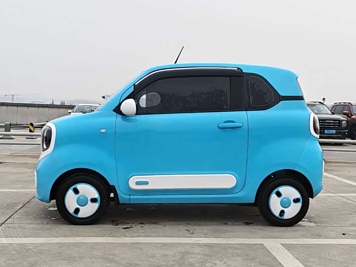 Фото 3 - Bestune Pony