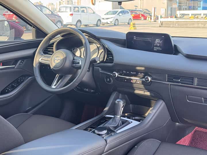 Фото 11 - Mazda 3 (Axela)