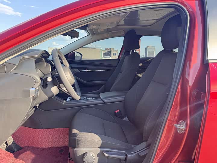 Фото 9 - Mazda 3 (Axela)