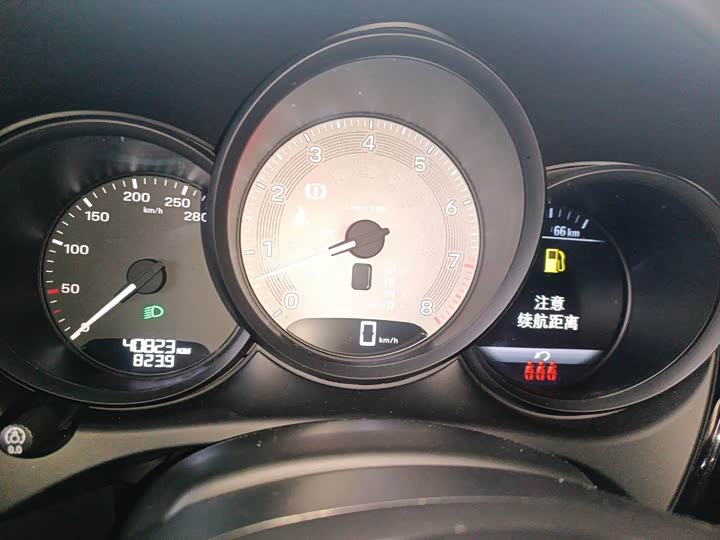 Фото 4 - Porsche Macan