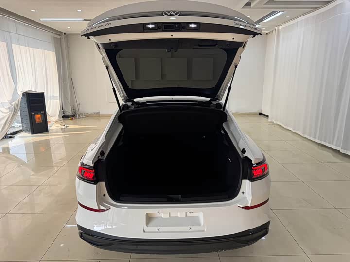 Фото 20 - Volkswagen Lamando L