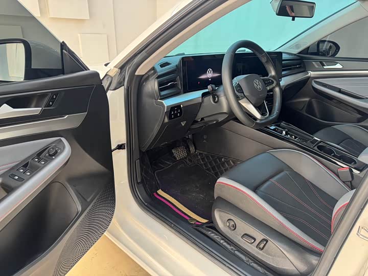 Фото 7 - Volkswagen Lamando L