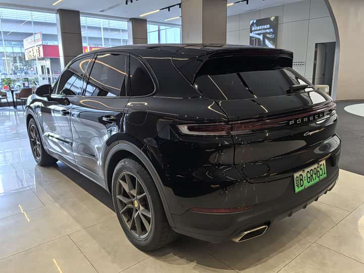 Фото 20 - Porsche Cayenne Hybrid