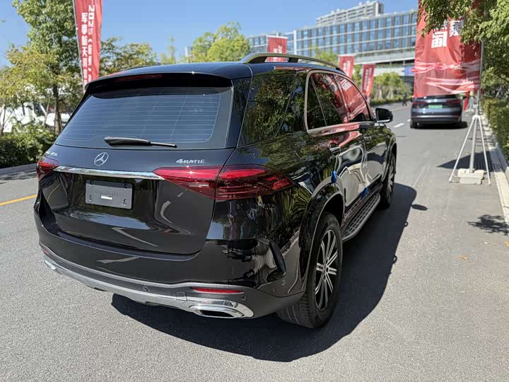 Фото 15 - Mercedes-Benz GLE-Class