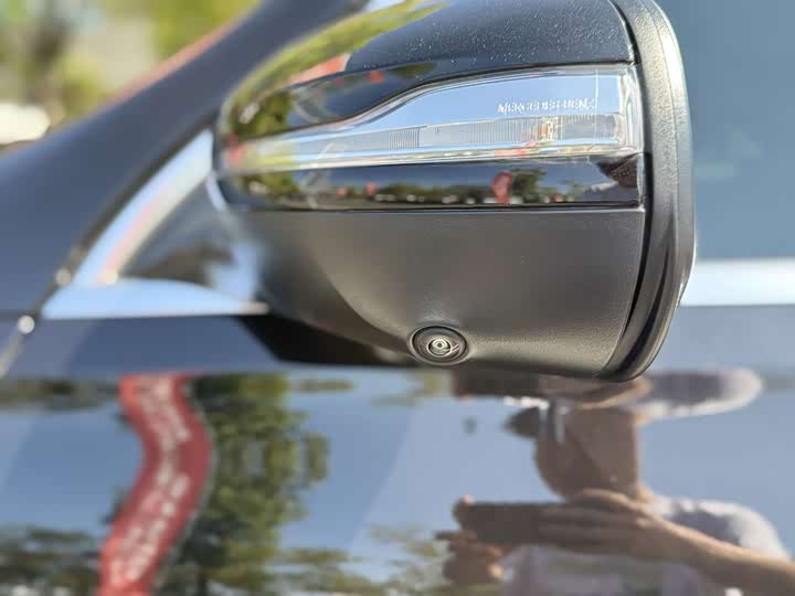 Фото 18 - Mercedes-Benz GLE-Class