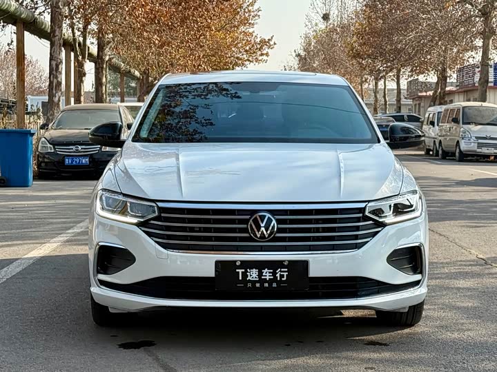 Фото 2 - Volkswagen Lavida