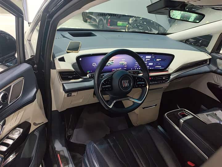 Фото 10 - Buick GL8 Century